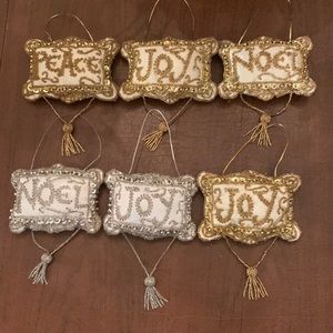 Holiday Decor Gold & Silver Sequence